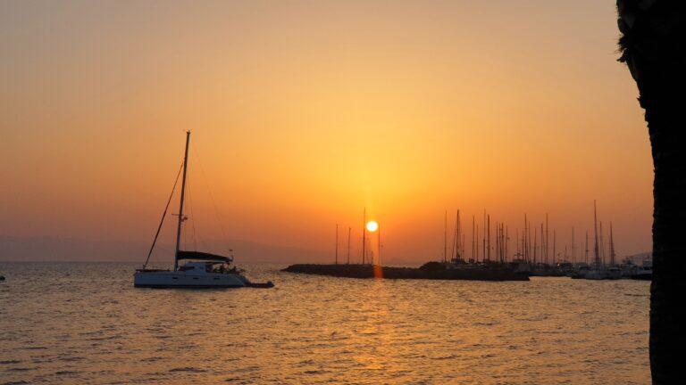 Που να μείνεις στην Αίγινα