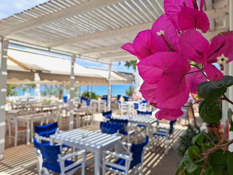 Χορεύτρα Αίγινα