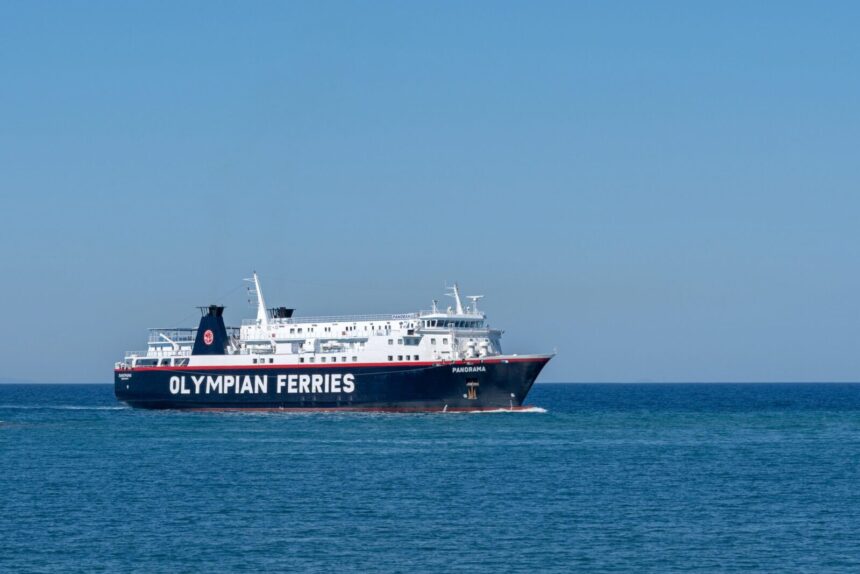Σκάλωσε στον βυθό η άγκυρα του πλοίου «Πανόραμα»