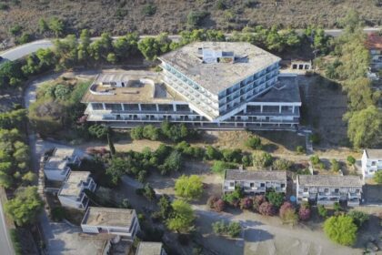 4 Εμβληματικά ακίνητα στην Αίγινα παραμένουν… στο συρτάρι