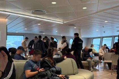 πλοίο ΑΧΑΙΟΣ Πειραιάς