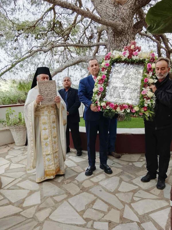 Ζωοδόχος Πηγή Αίγινα Αγκίστρι