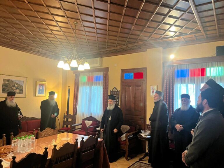 Άγιος Νεκτάριος Ιερατική σύναξη